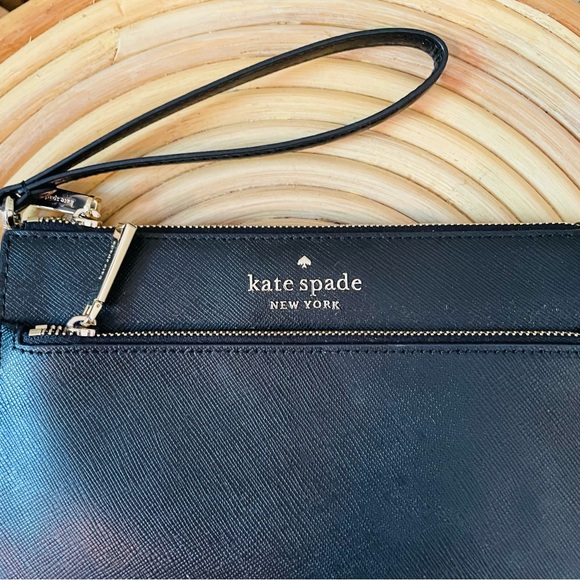 🆕 Kate Spade staci medium wristlet black clutch bag